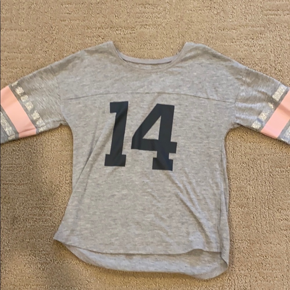 Zeros, small, number 14 shirt